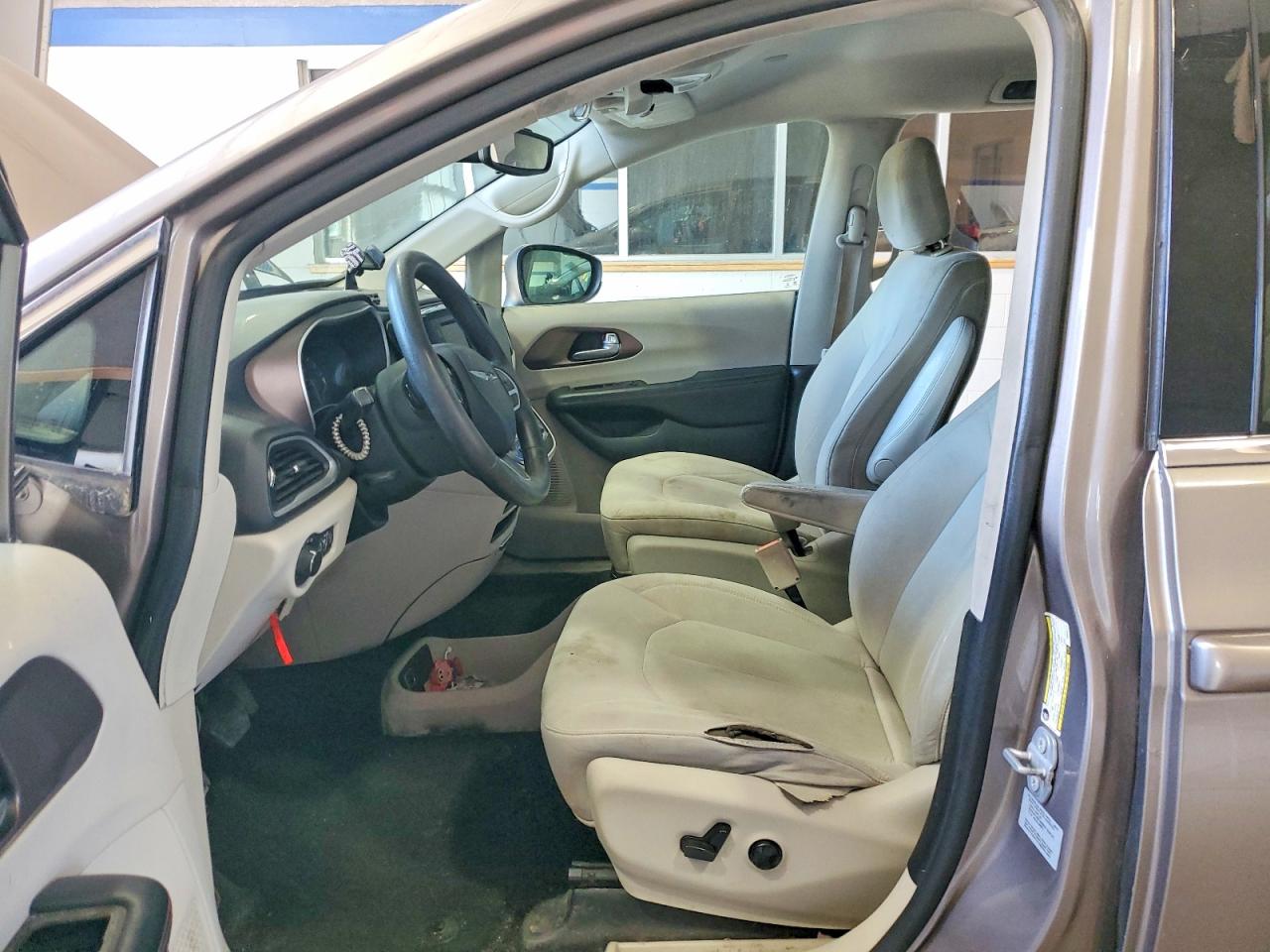 Chrysler Pacifica Lx