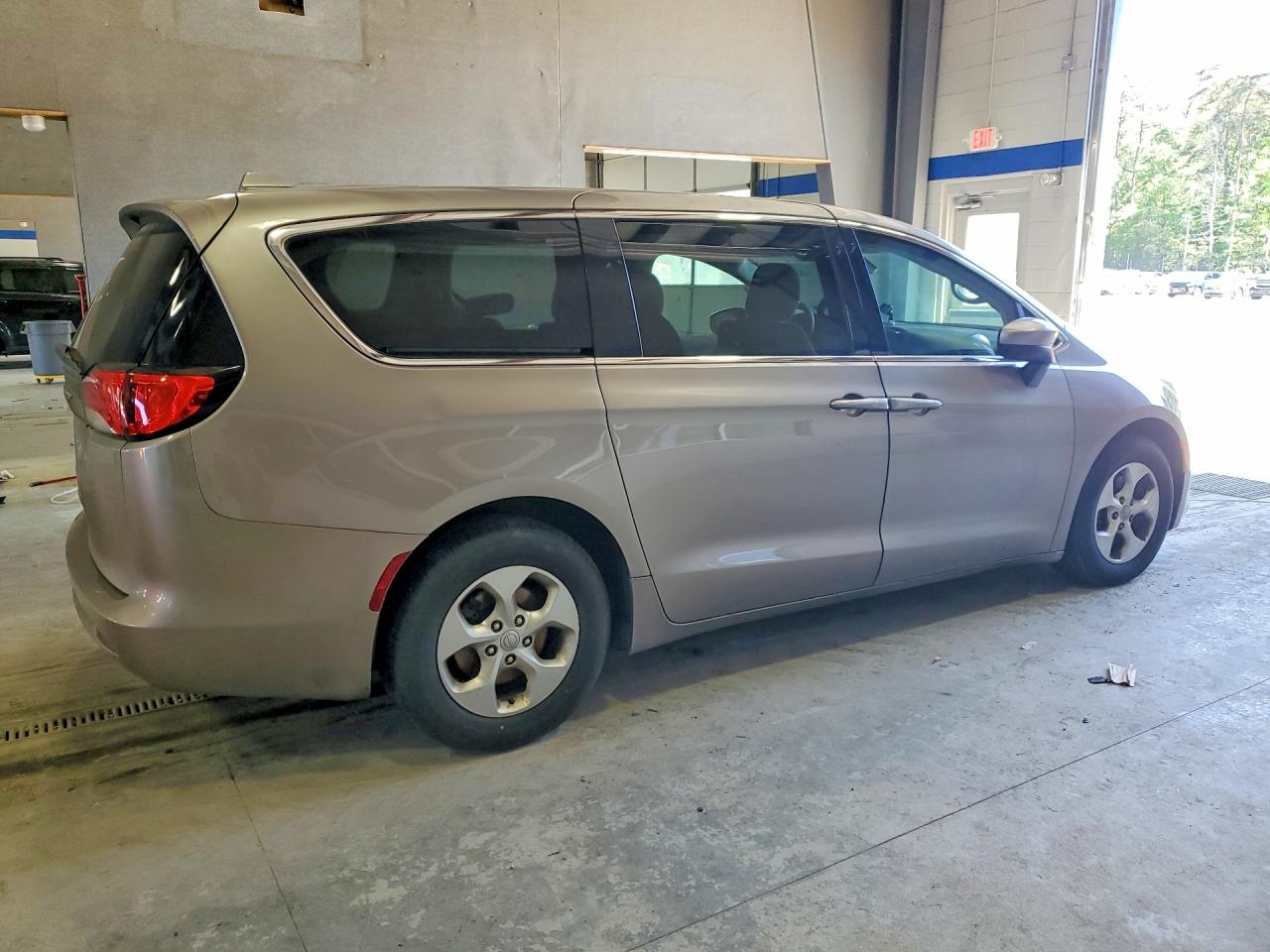 Chrysler Pacifica Lx