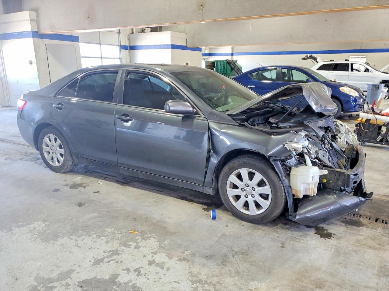 Toyota Camry Xle V6