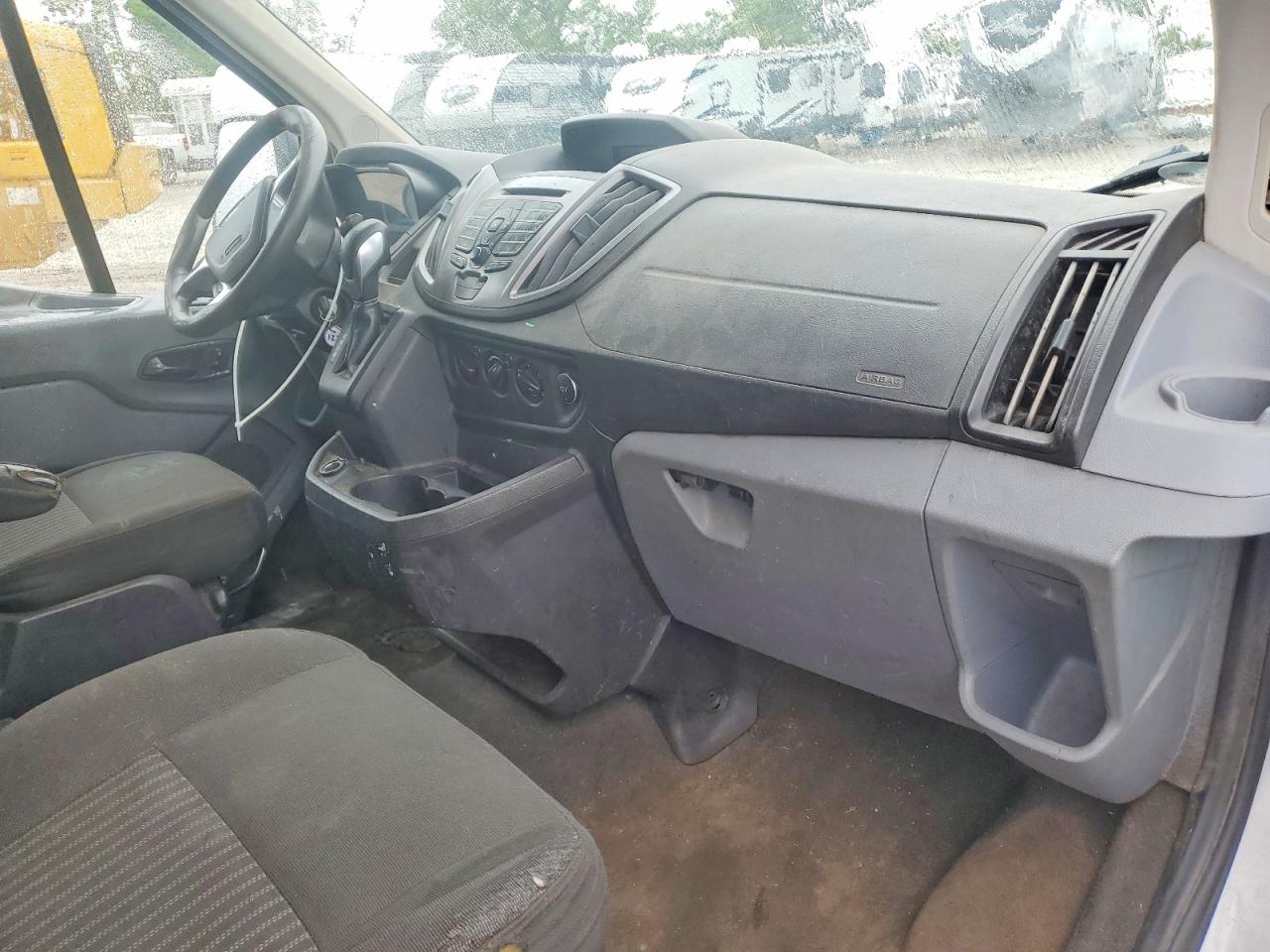 Ford Transit T-350