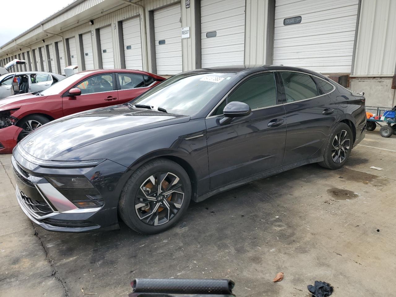 Salvage Hyundai SONATA Image