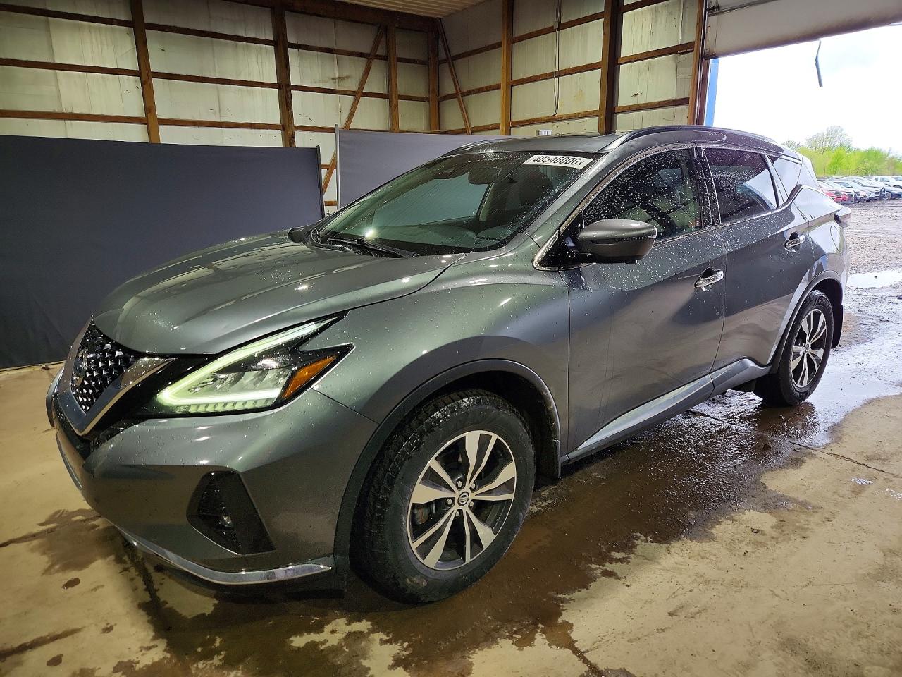 Salvage Nissan Murano Image