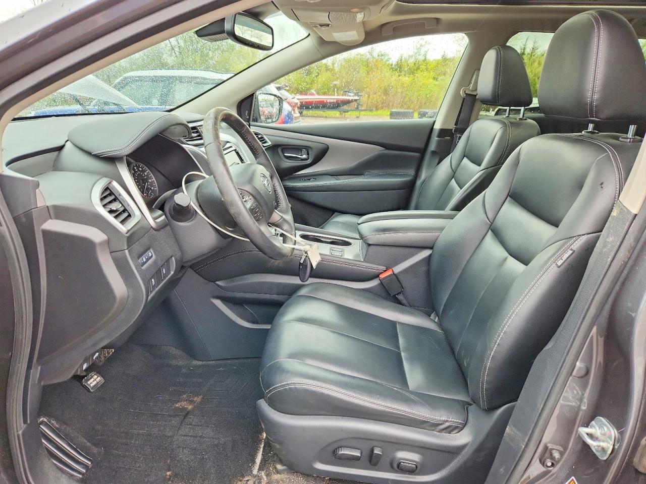 Nissan Murano Sv