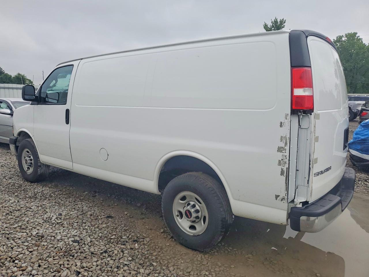 GMC Savana G2500