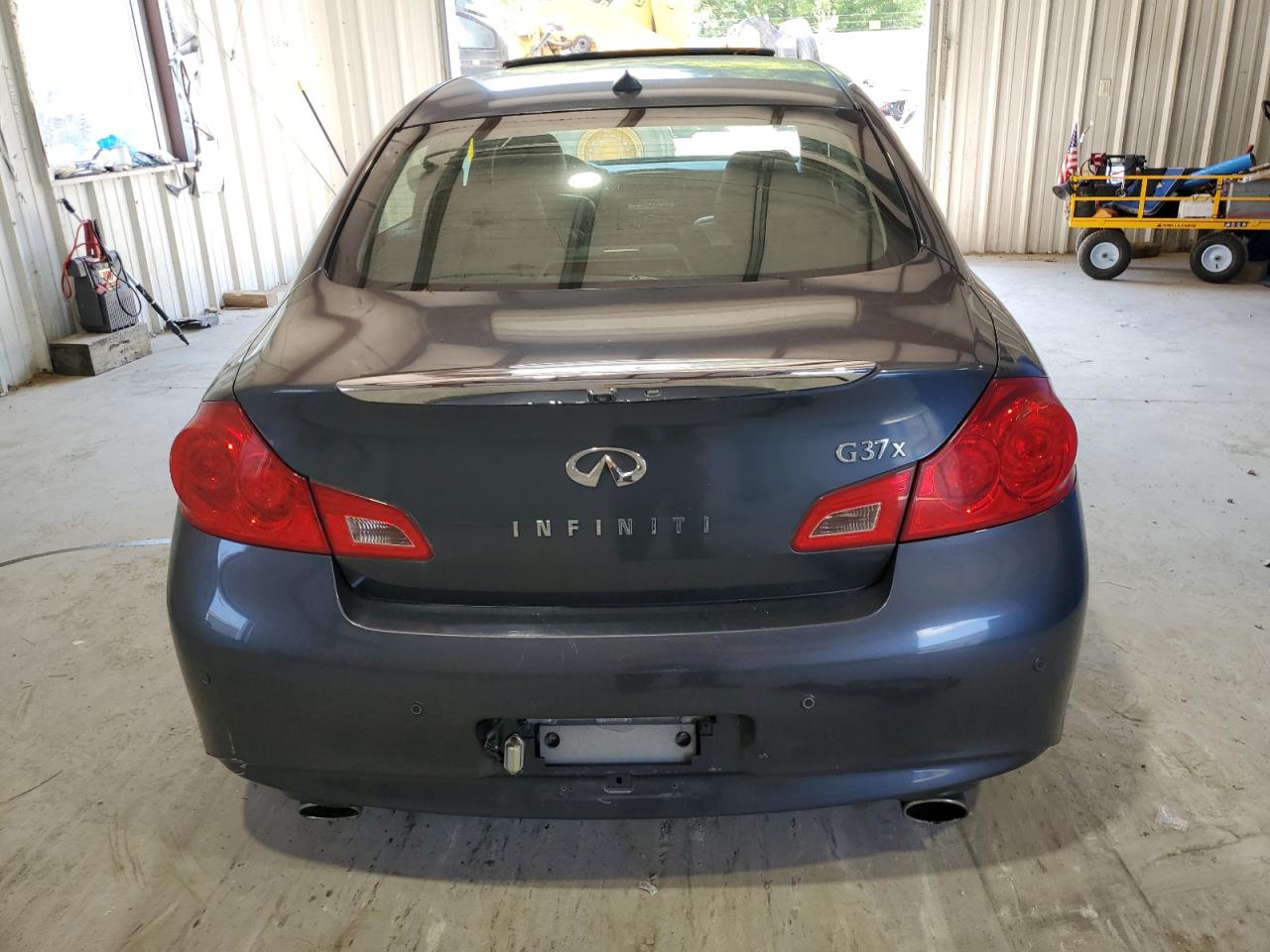 INFINITI G37