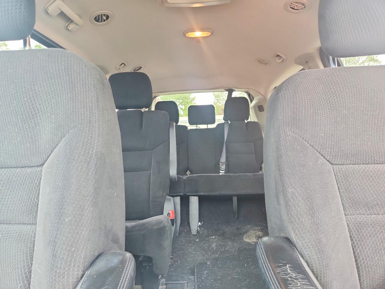 Dodge Caravan Sxt
