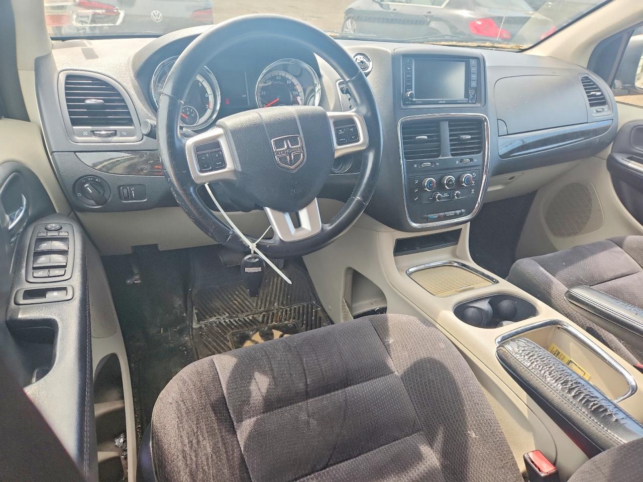 Dodge Caravan Sxt