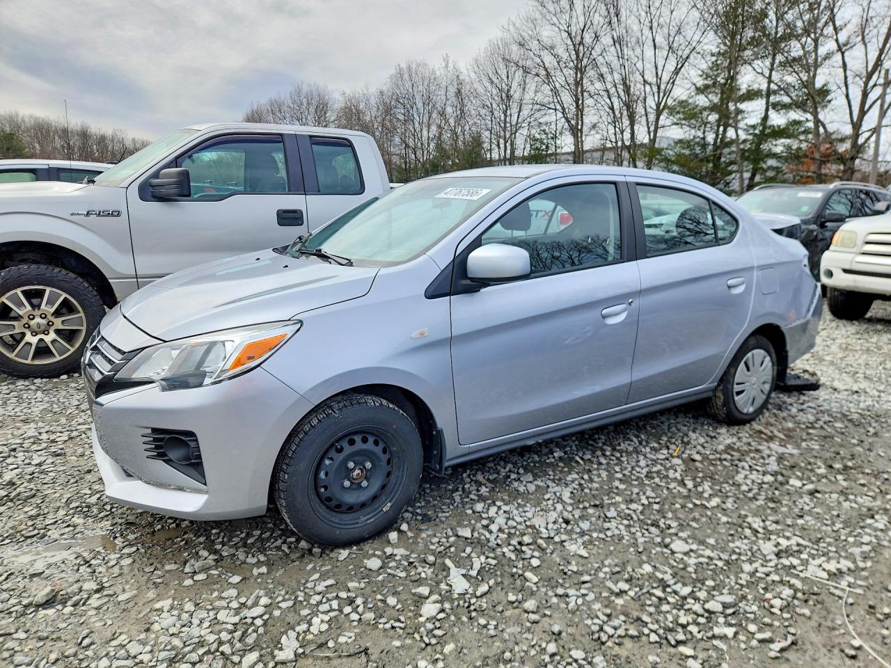 Salvage Mitsubishi Mirage Image