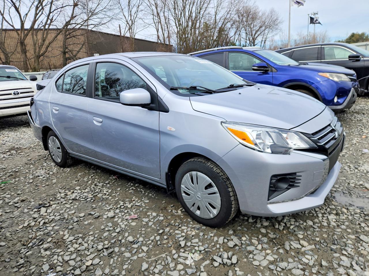 Mitsubishi Mirage G4 Es
