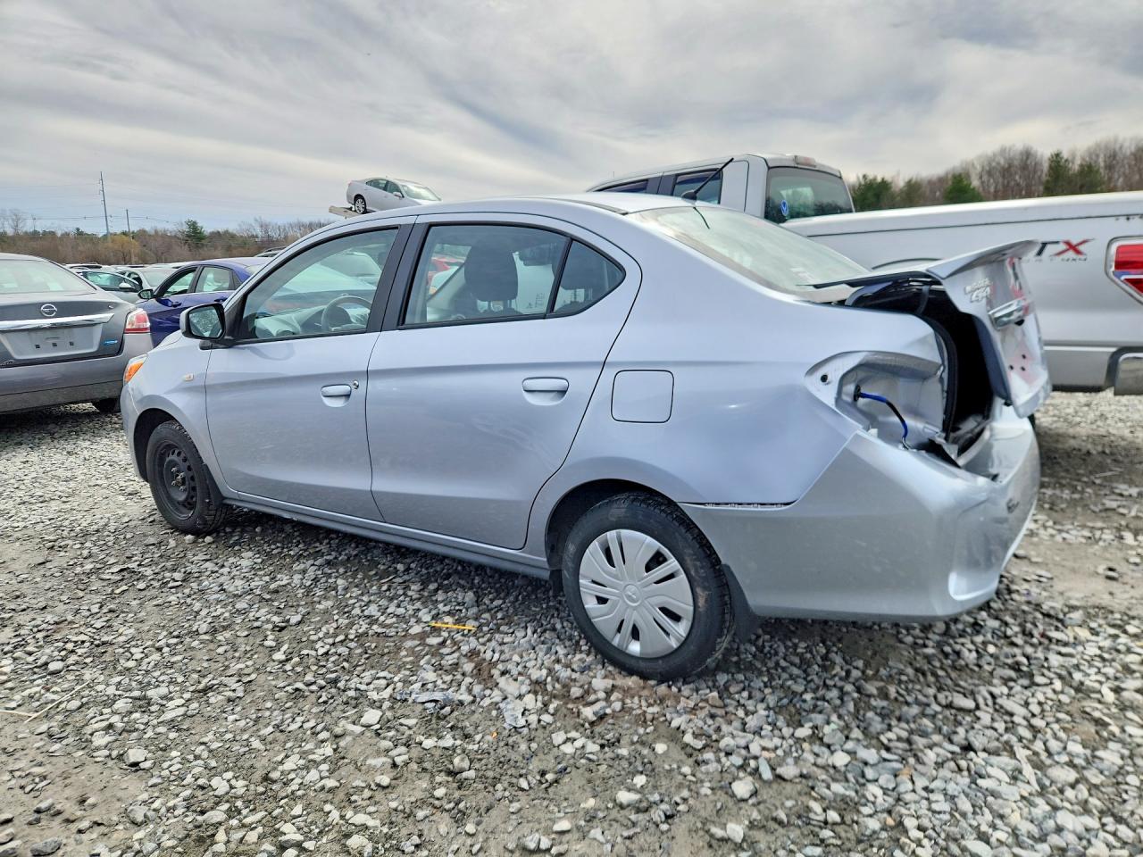 Mitsubishi Mirage G4 Es