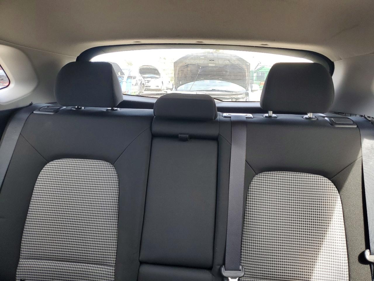 Hyundai KONA Se