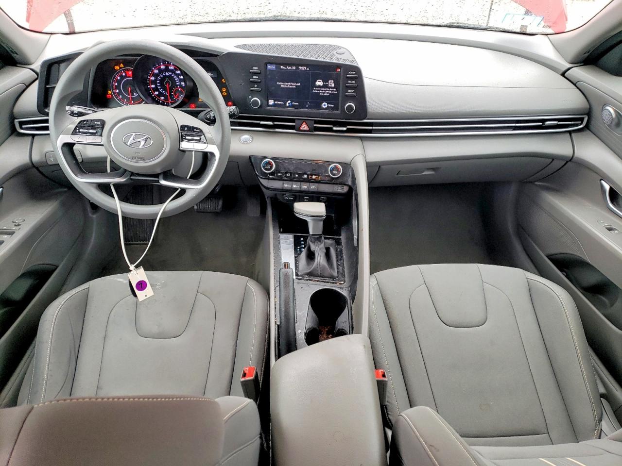 Hyundai ELANTRA Sel