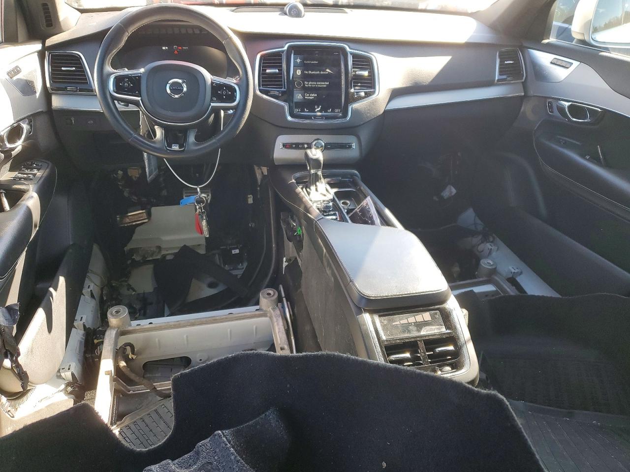 Volvo XC90 T6