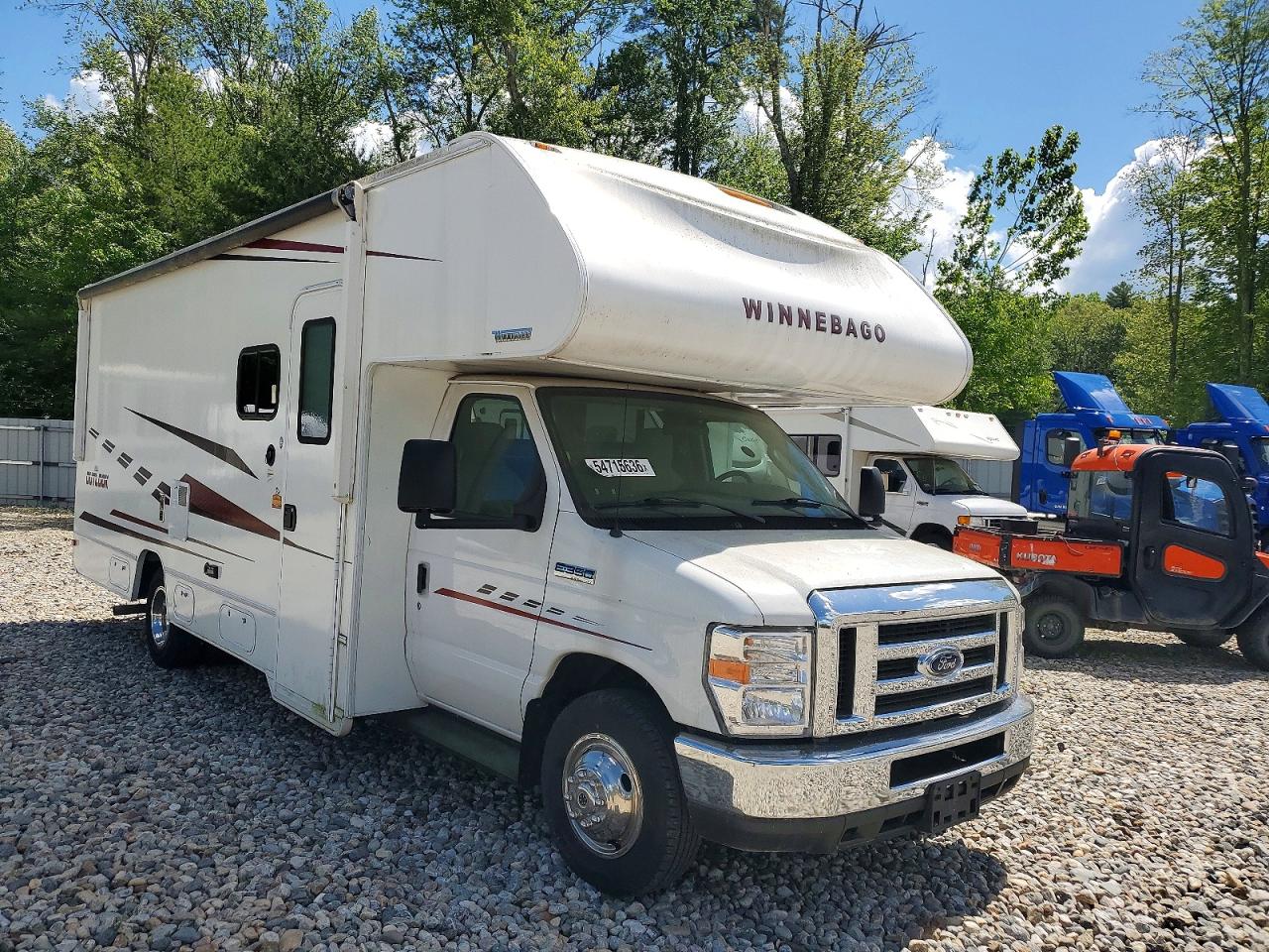 Salvage Winn Econoline Image