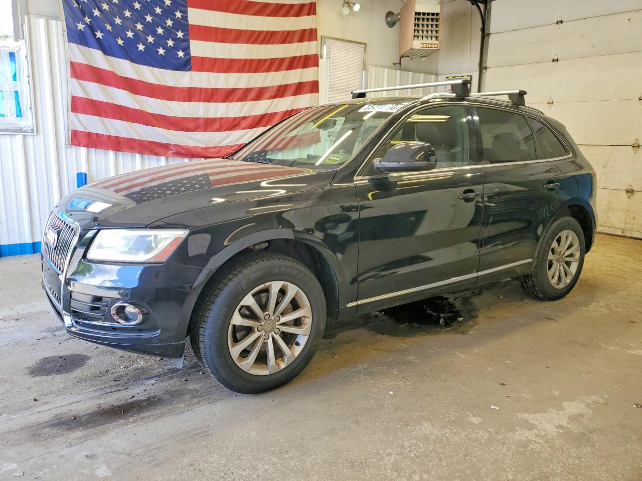 Salvage Audi Q5 Image
