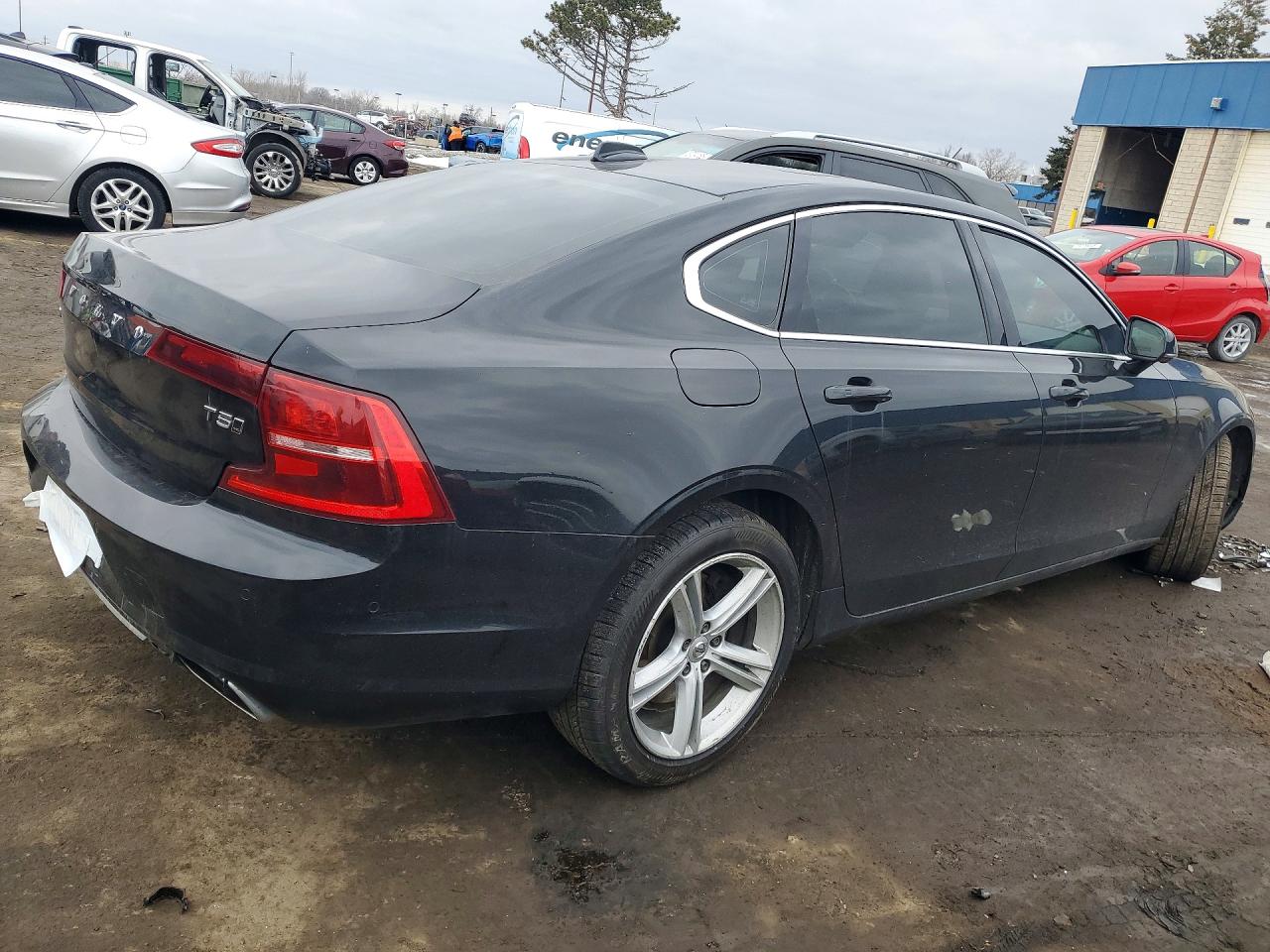 Volvo S90 T5 Momentum