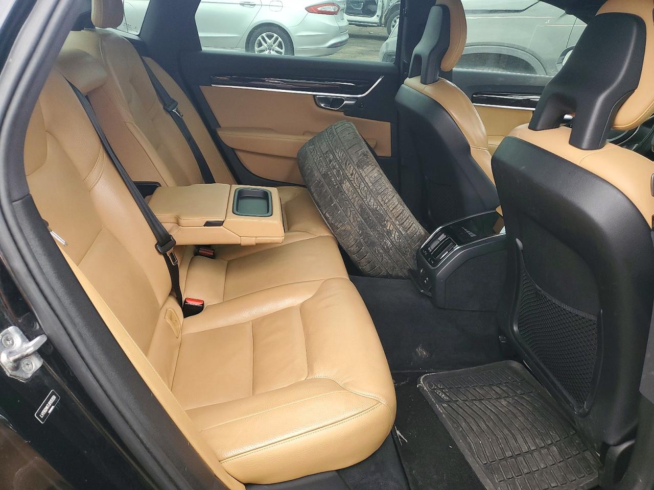 Volvo S90 T5 Momentum