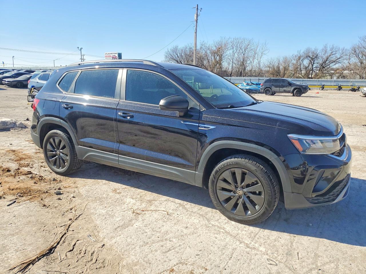 Volkswagen Taos S