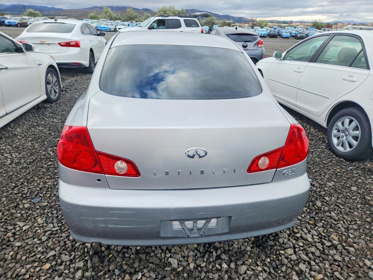 INFINITI G35 Base