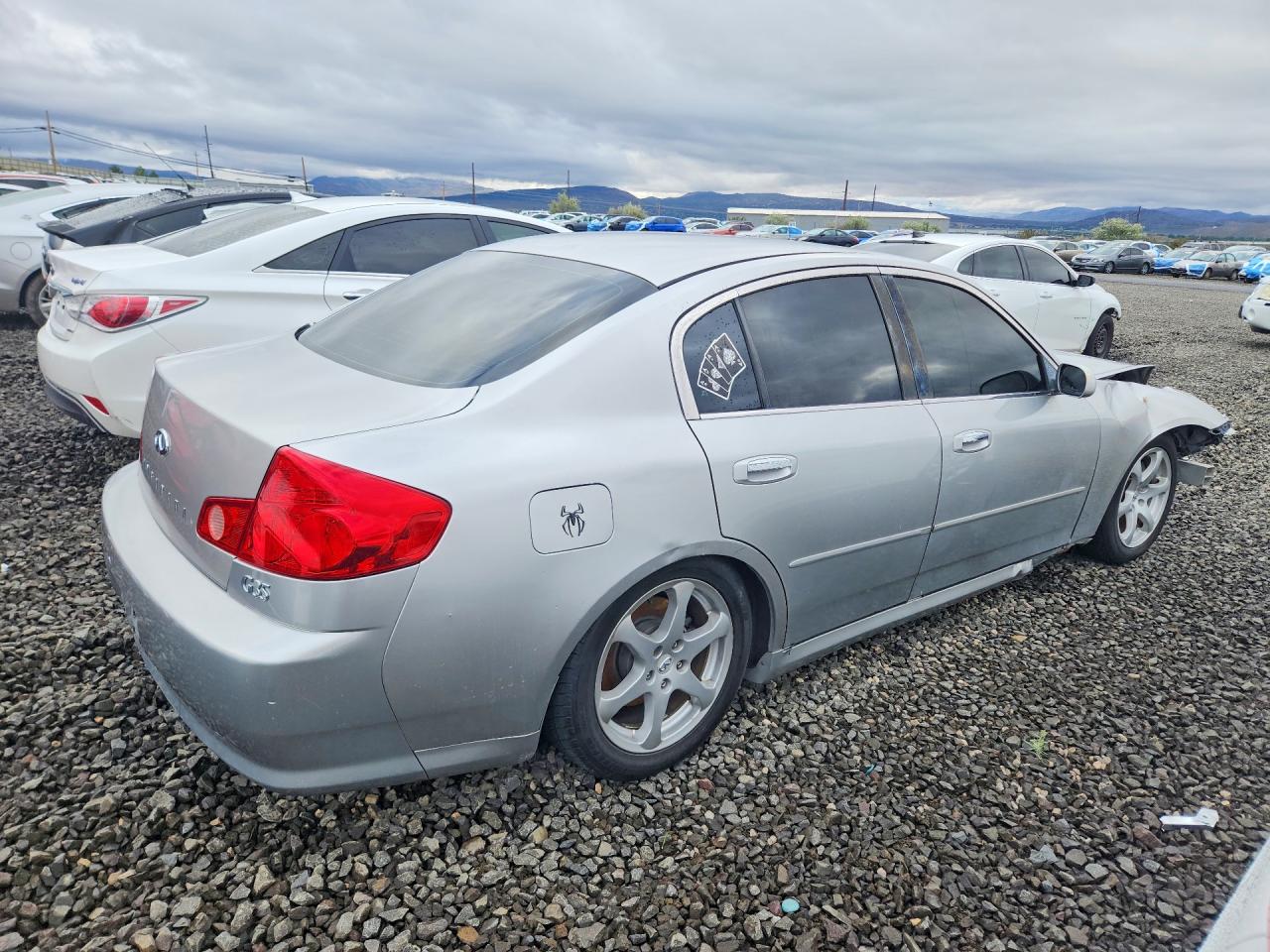 INFINITI G35 Base
