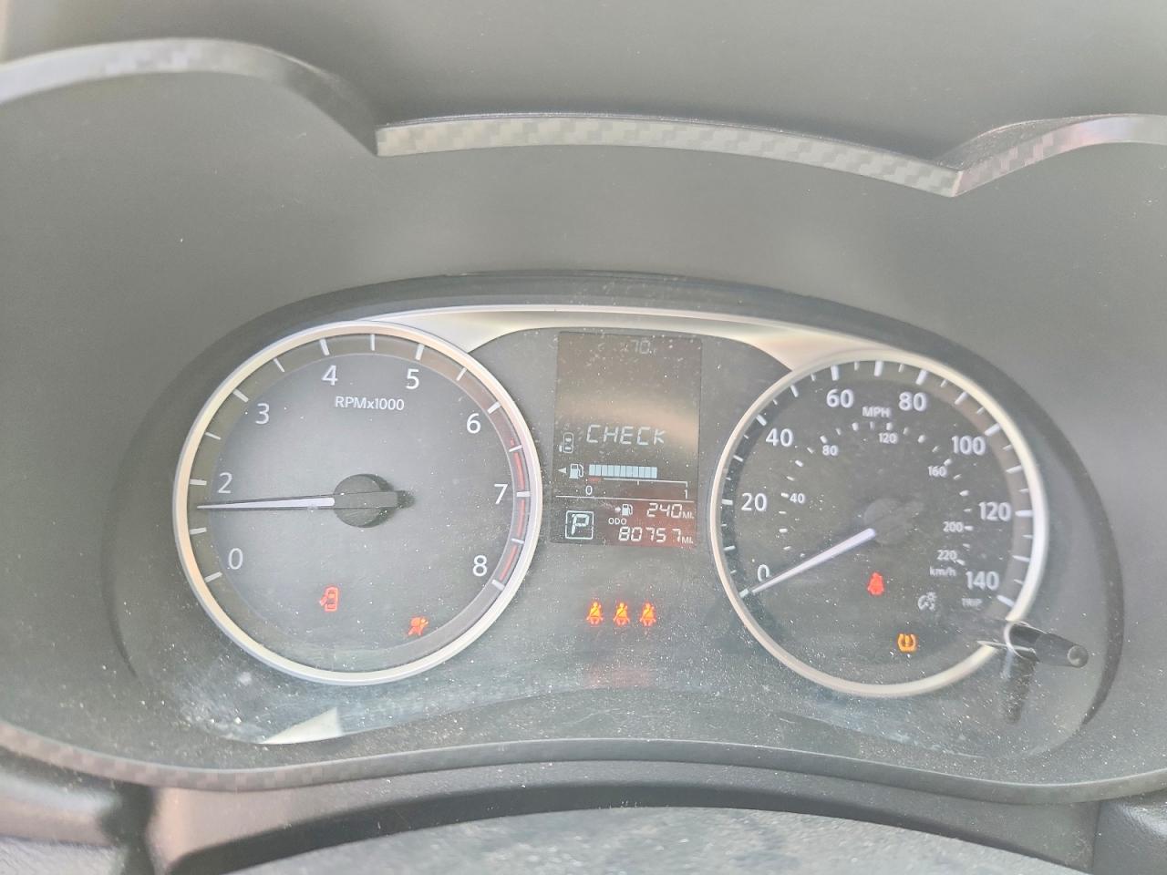 Nissan Versa S