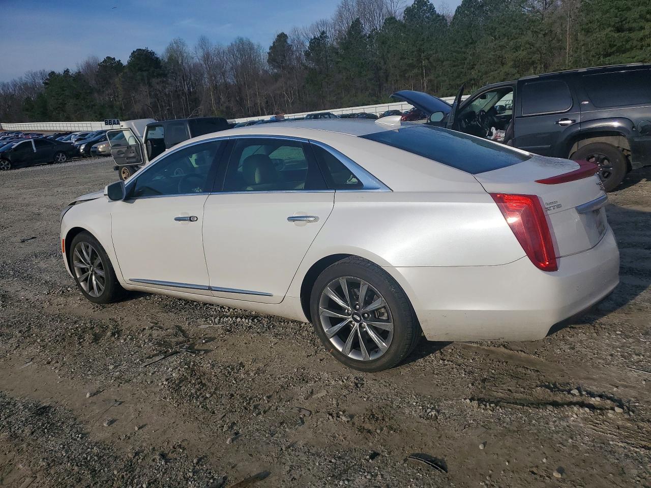 Cadillac XTS
