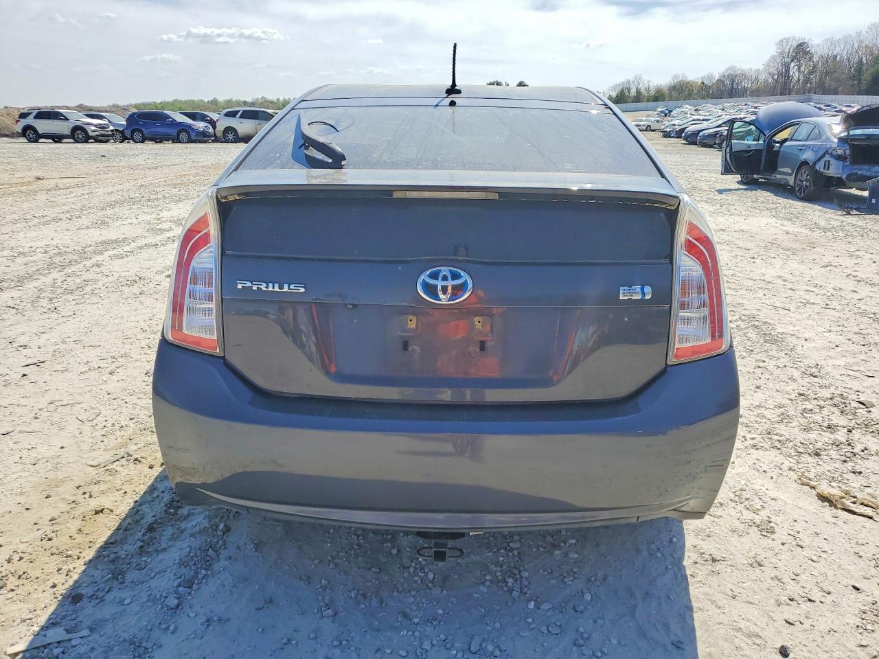 Toyota Prius Three