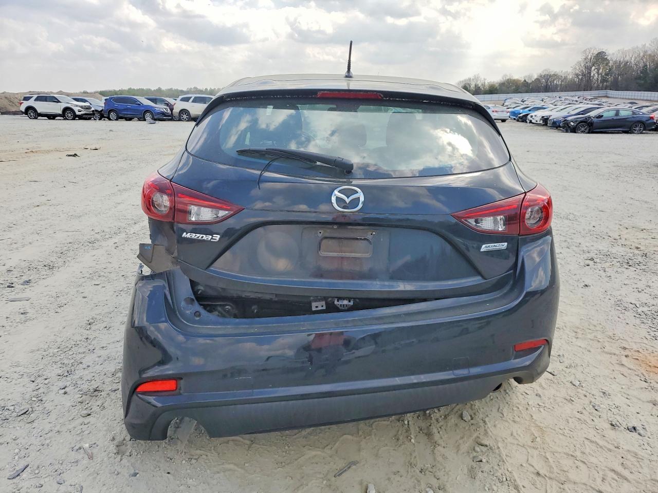 Mazda 3 Sport