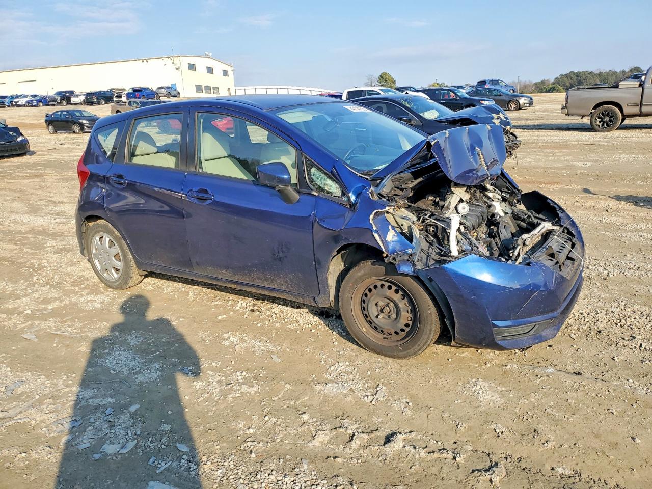 Nissan Versa