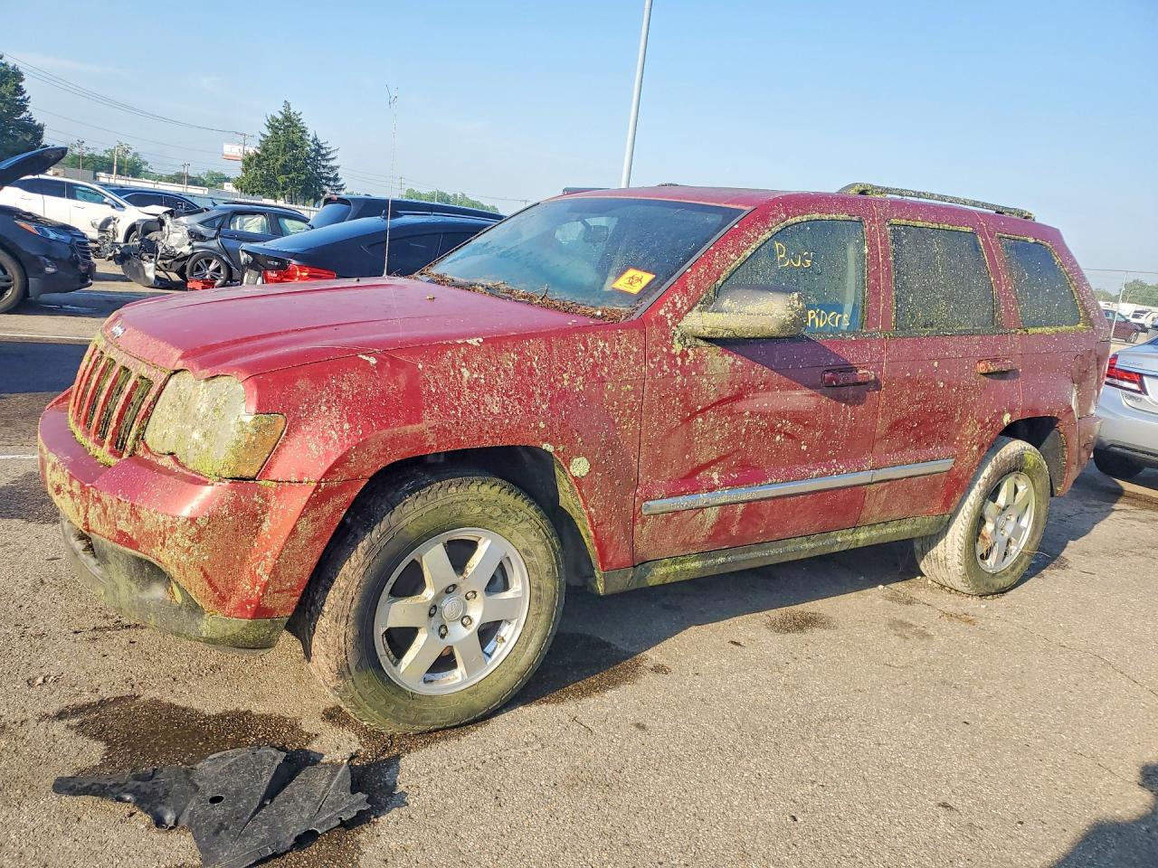 Salvage Jeep Cherokee Image