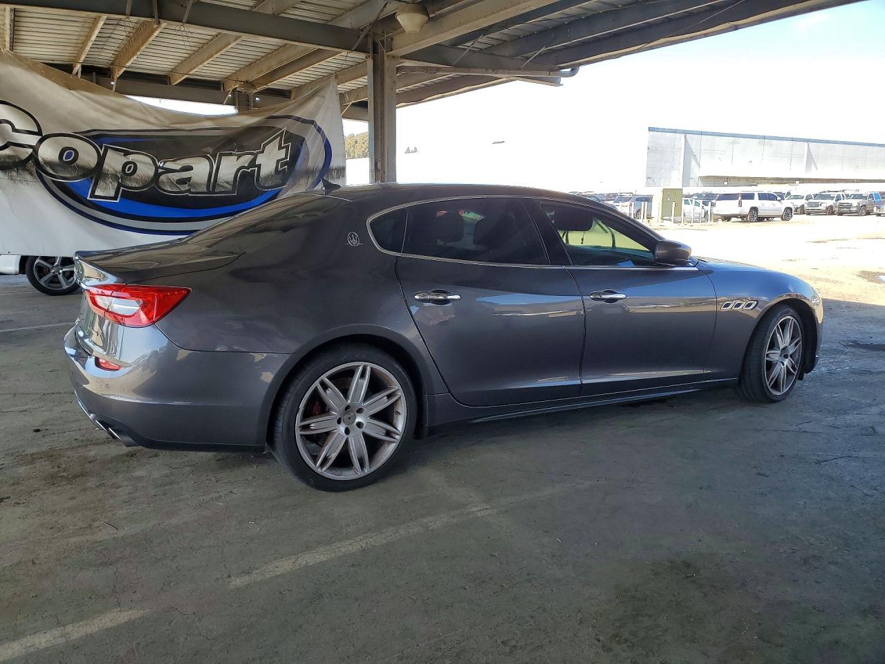Maserati Quattropor S
