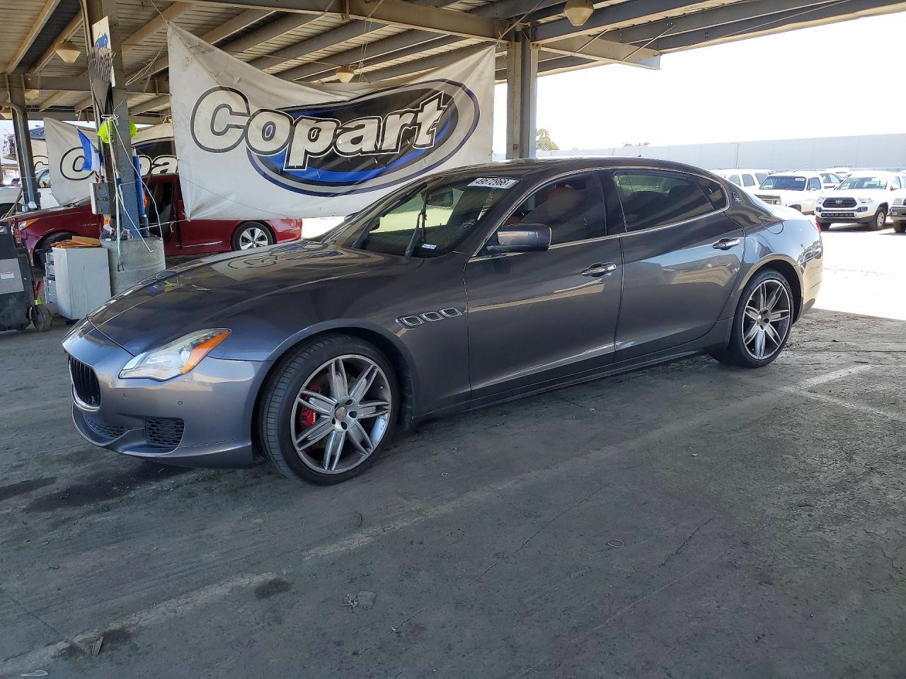 Salvage Maserati Quattropor Image