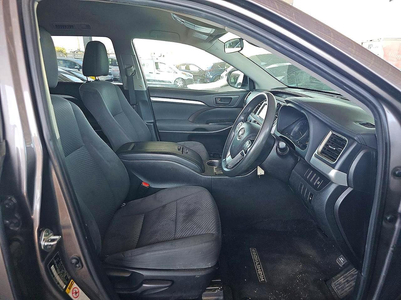 Toyota Highlander Le