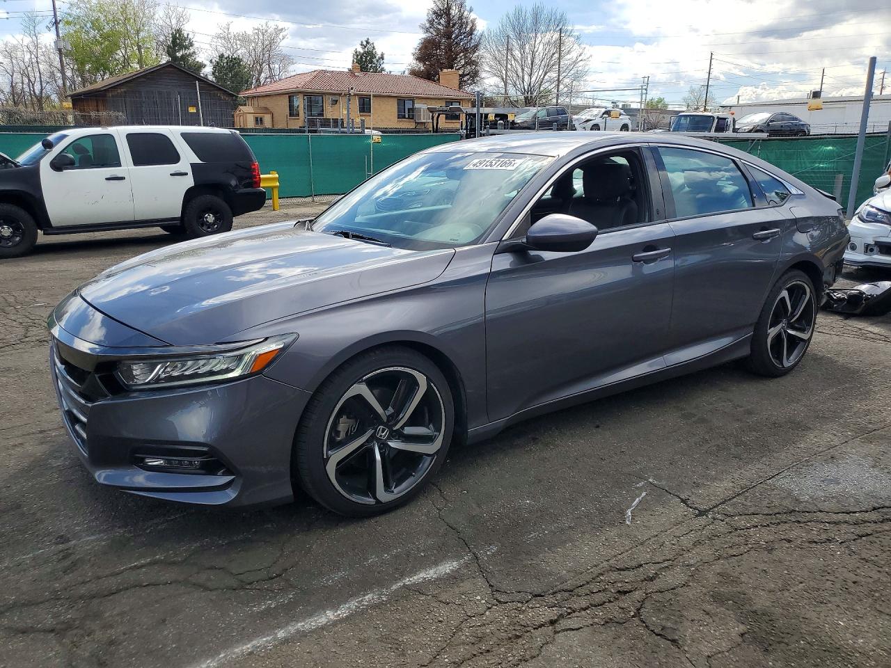 Salvage Honda Accord Image
