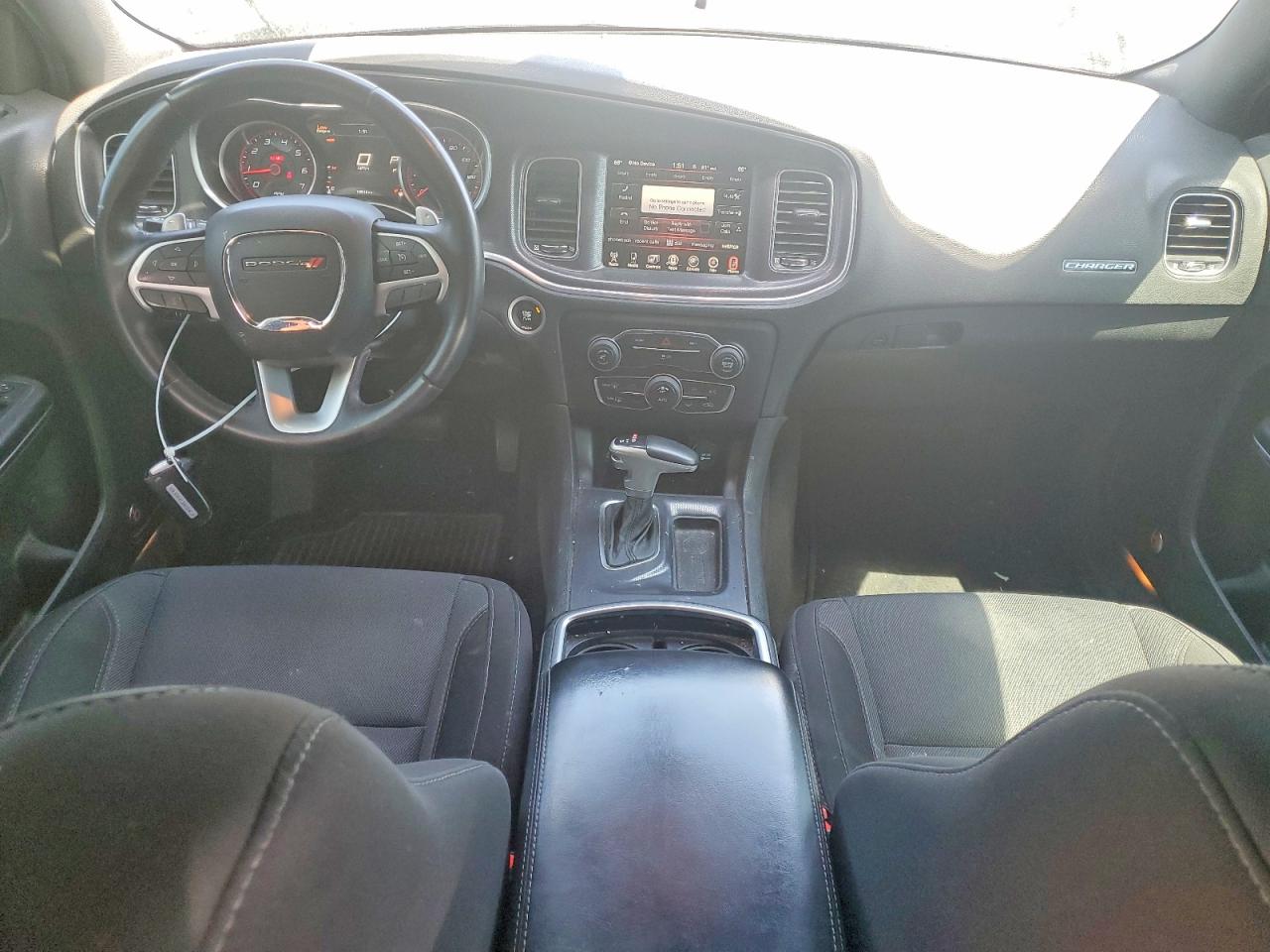 Dodge Charger Sxt