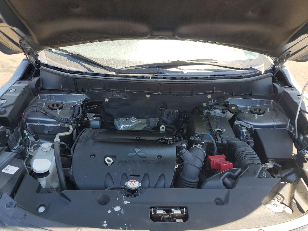 Mitsubishi Outlander S