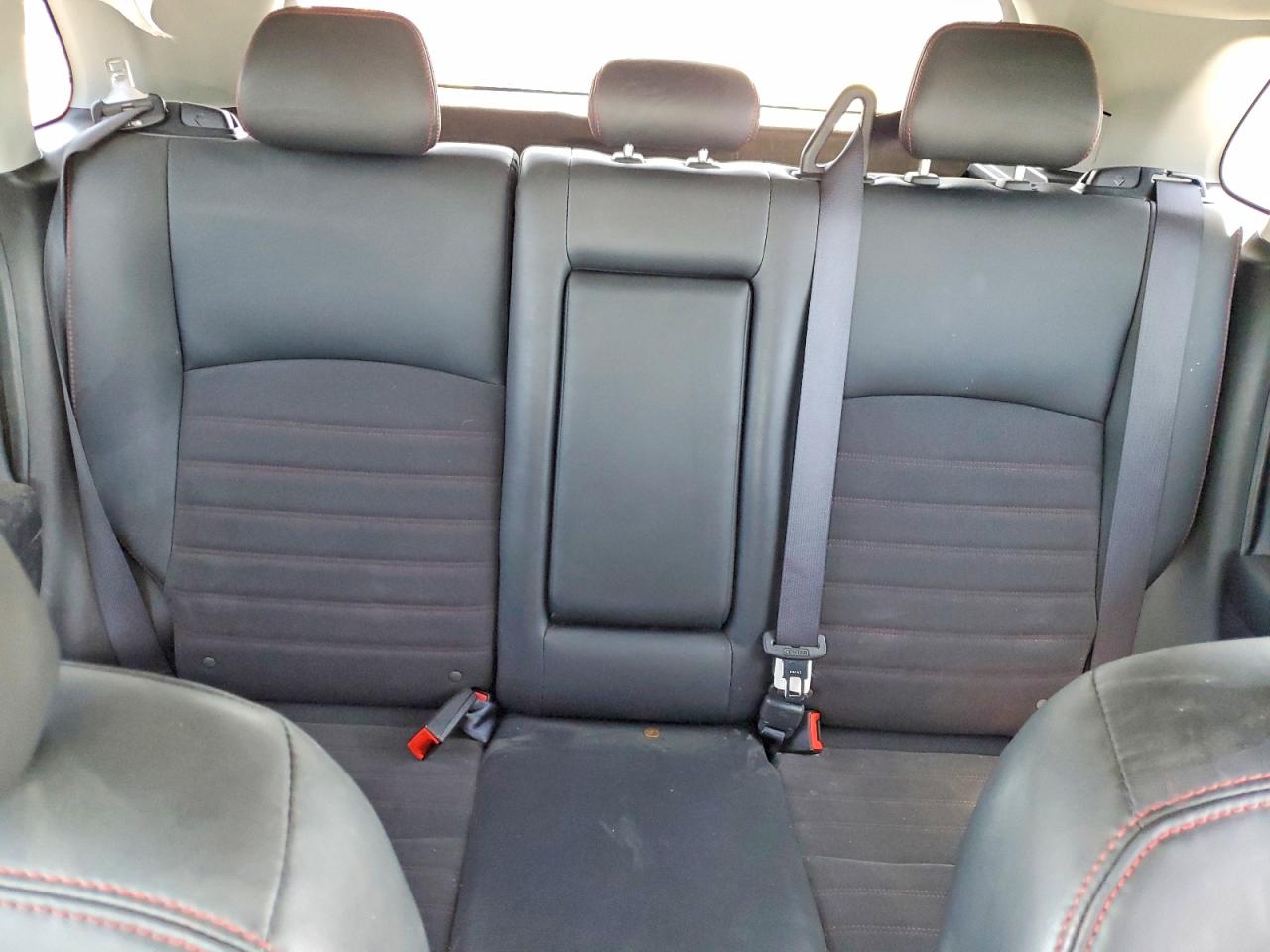 Mitsubishi Outlander S