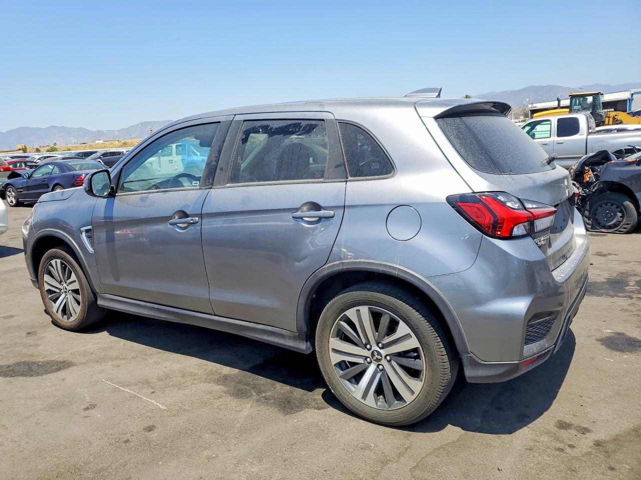 Mitsubishi Outlander S