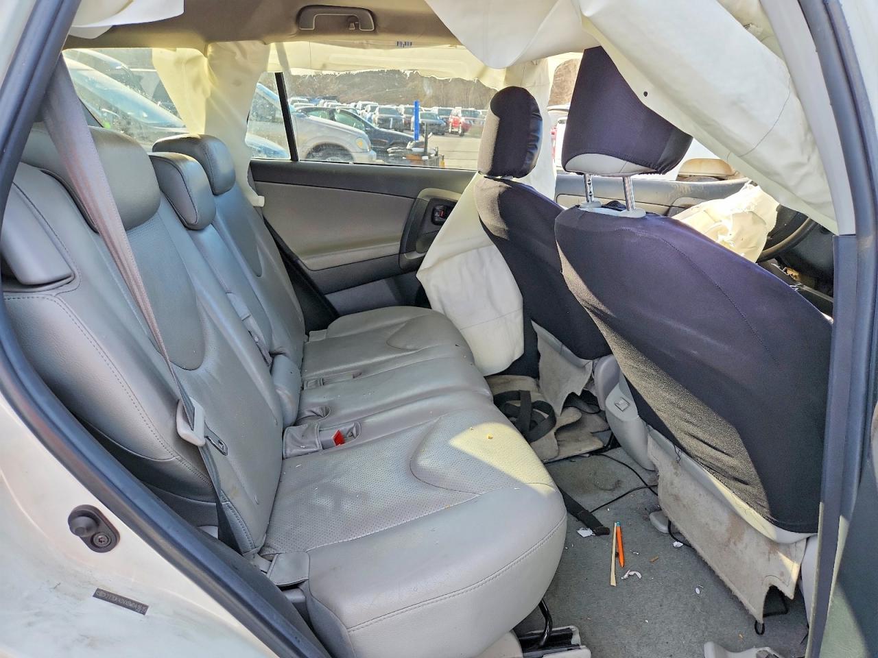 Toyota RAV4 Limited