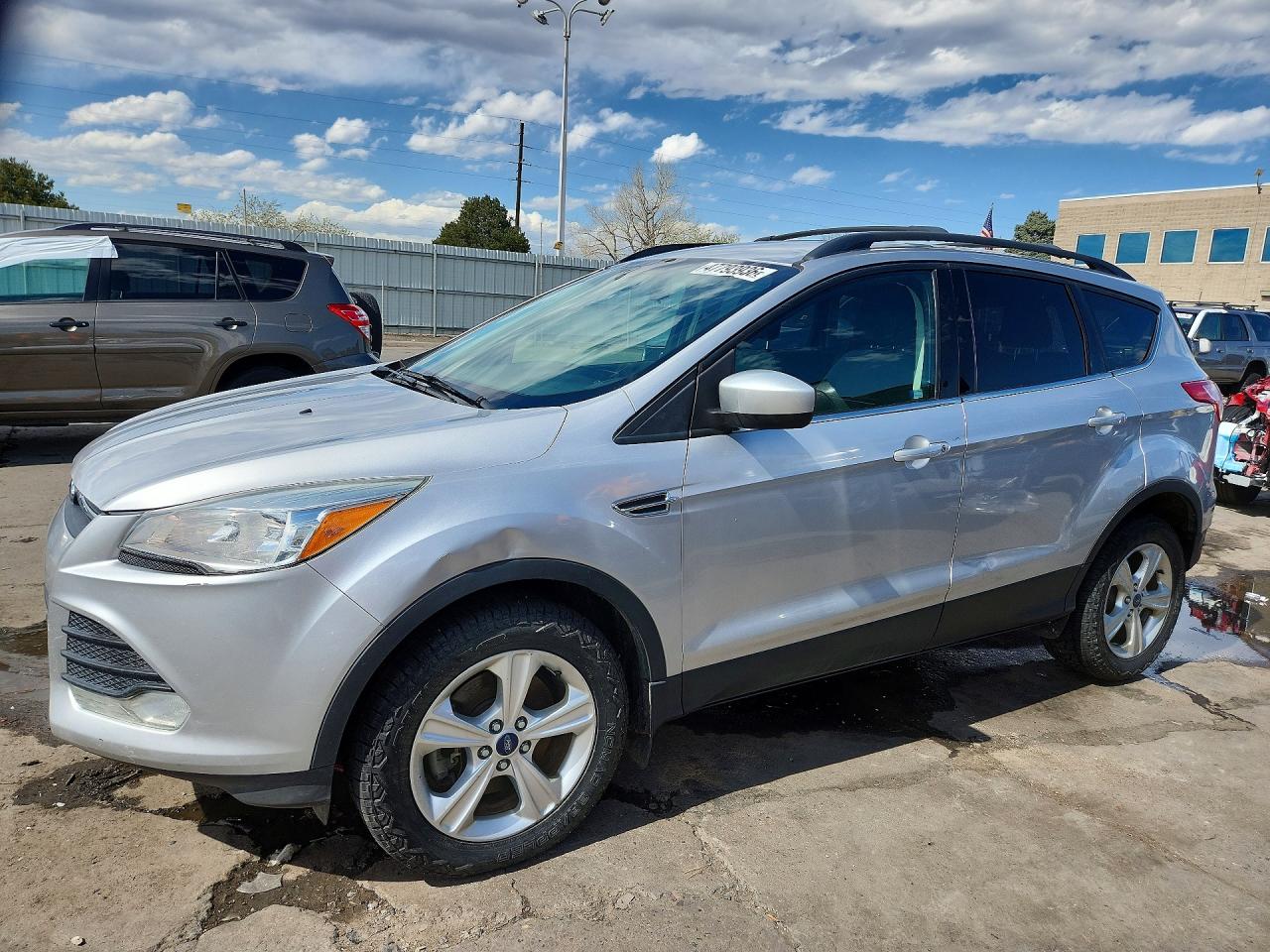 Salvage Ford Escape Image