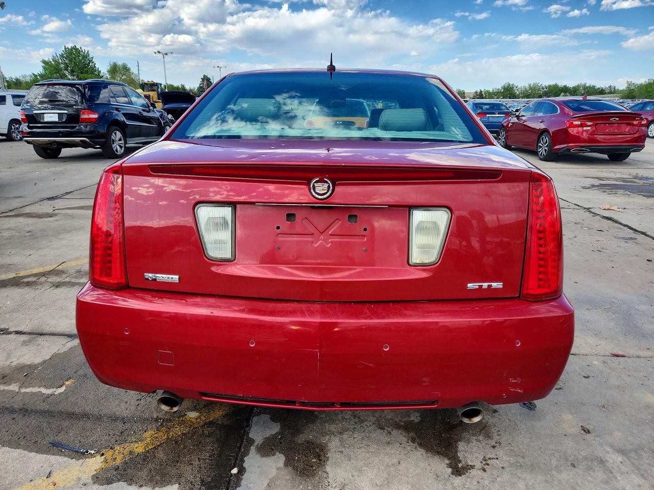 Cadillac STS