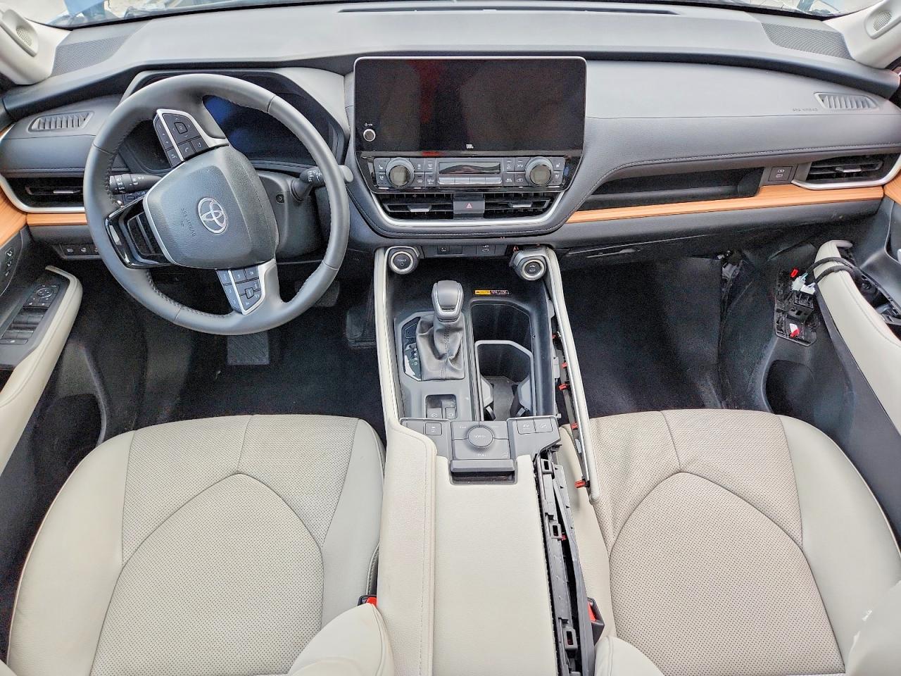 Toyota Grand High Limited