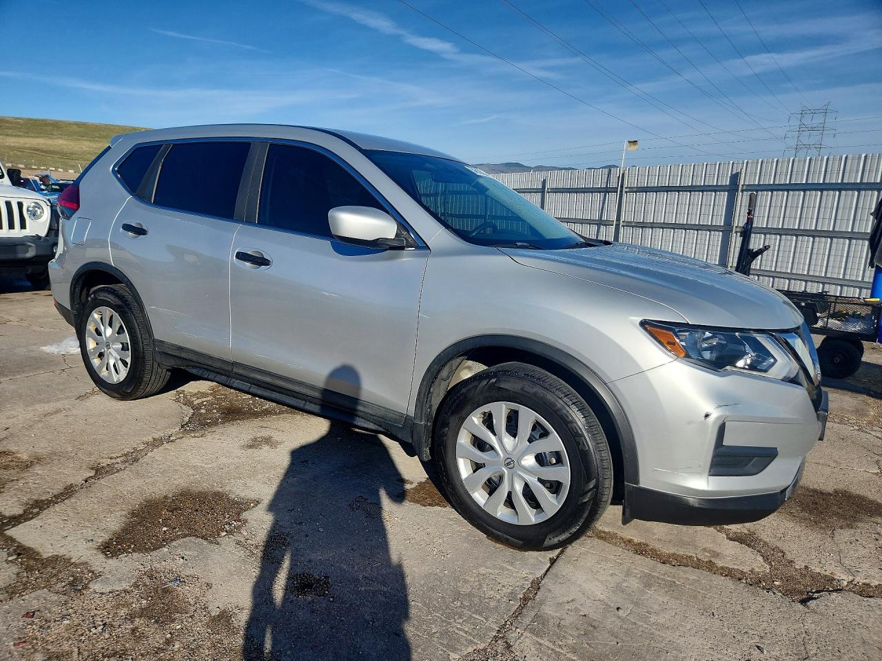 Nissan Rogue S