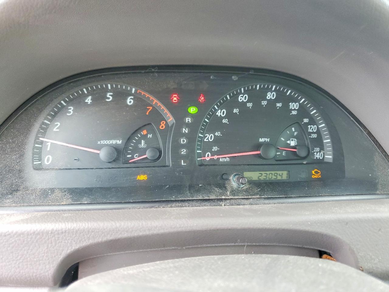 Toyota Camry Le V6