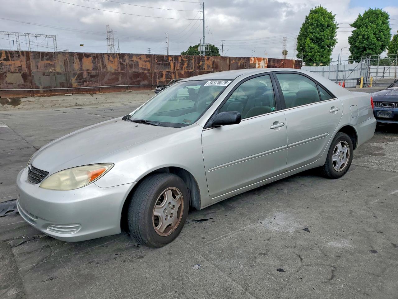 Salvage Toyota Camry Image