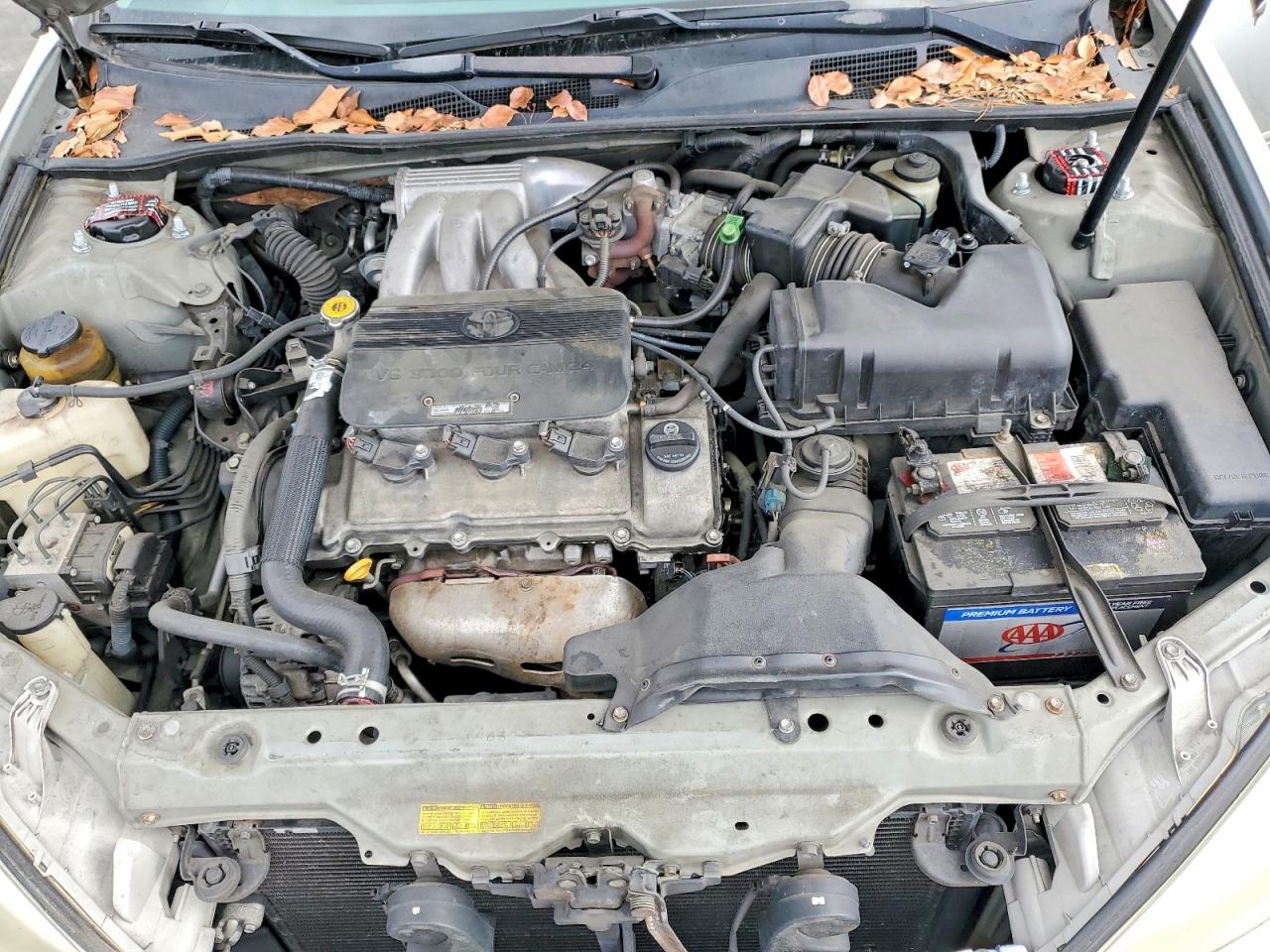 Toyota Camry Le V6