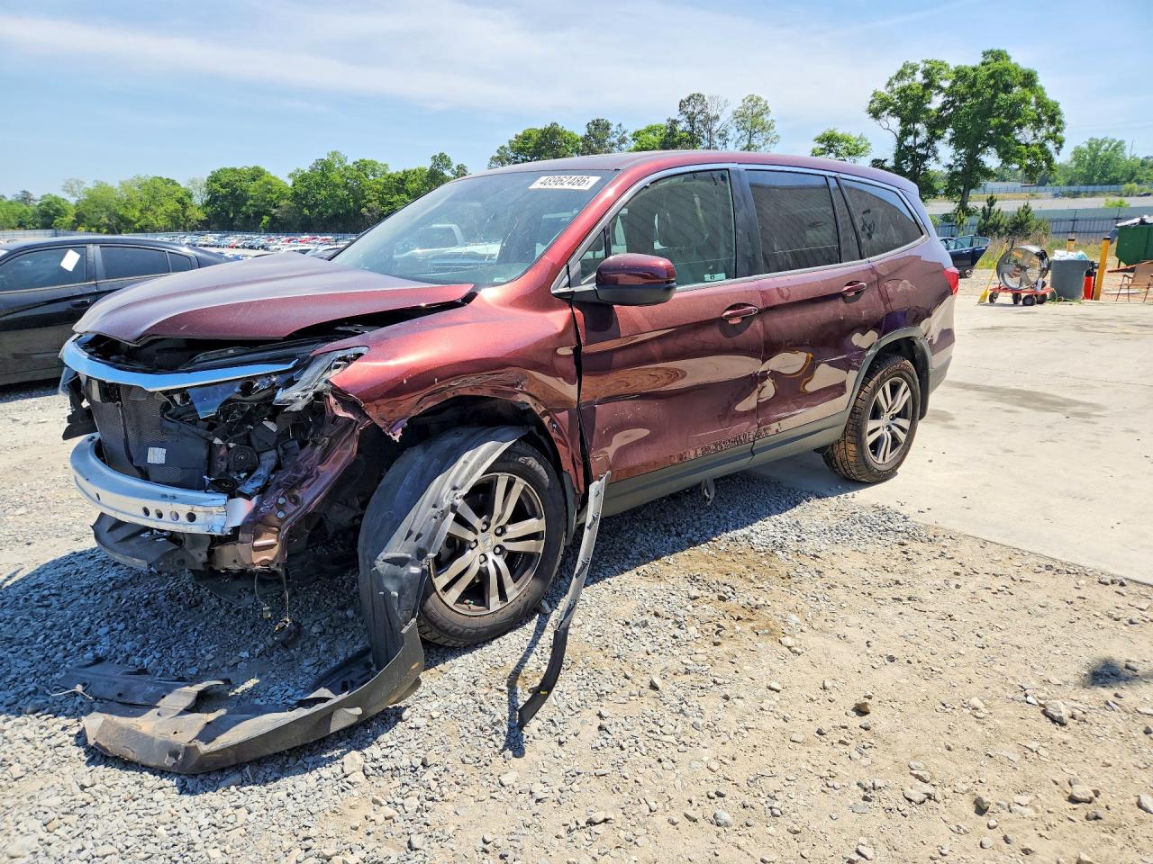 Salvage Honda Pilot Image