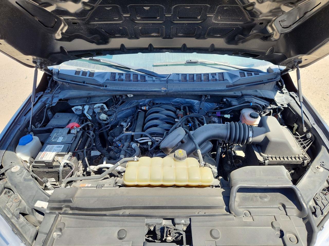 Ford F-150 Super Cab
