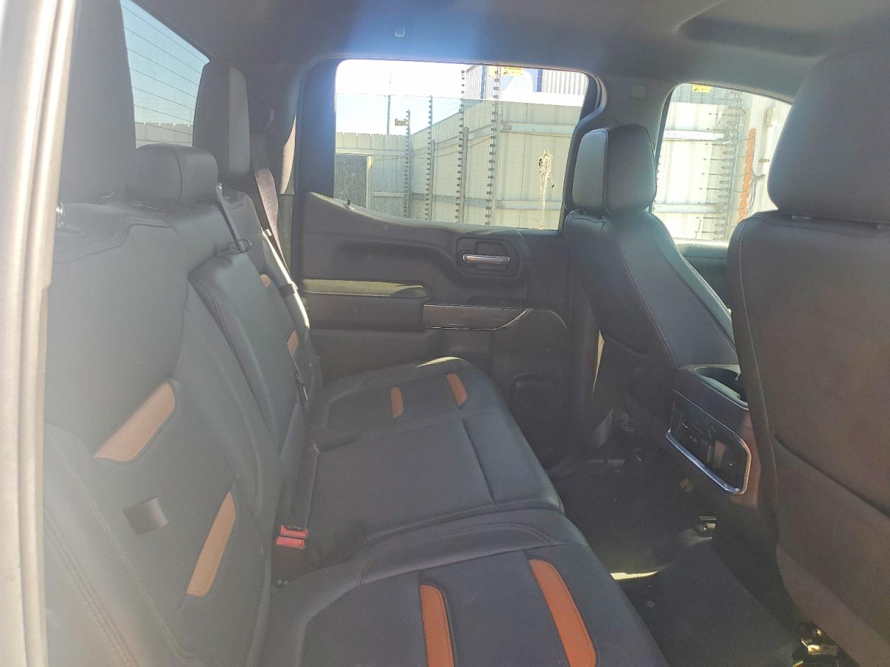 GMC Sierra K1500 At4