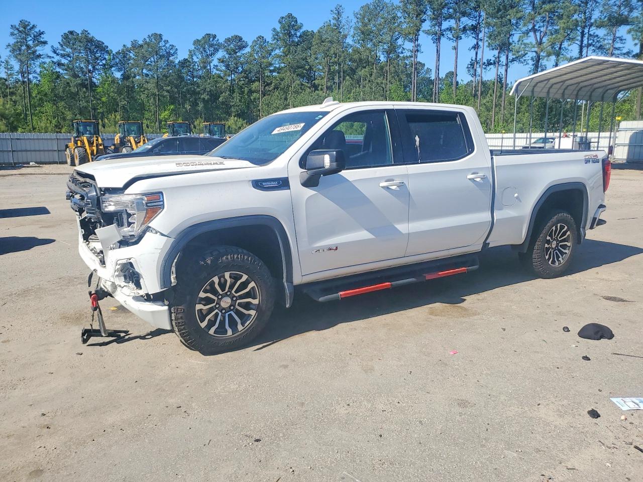Salvage GMC Sierra Image